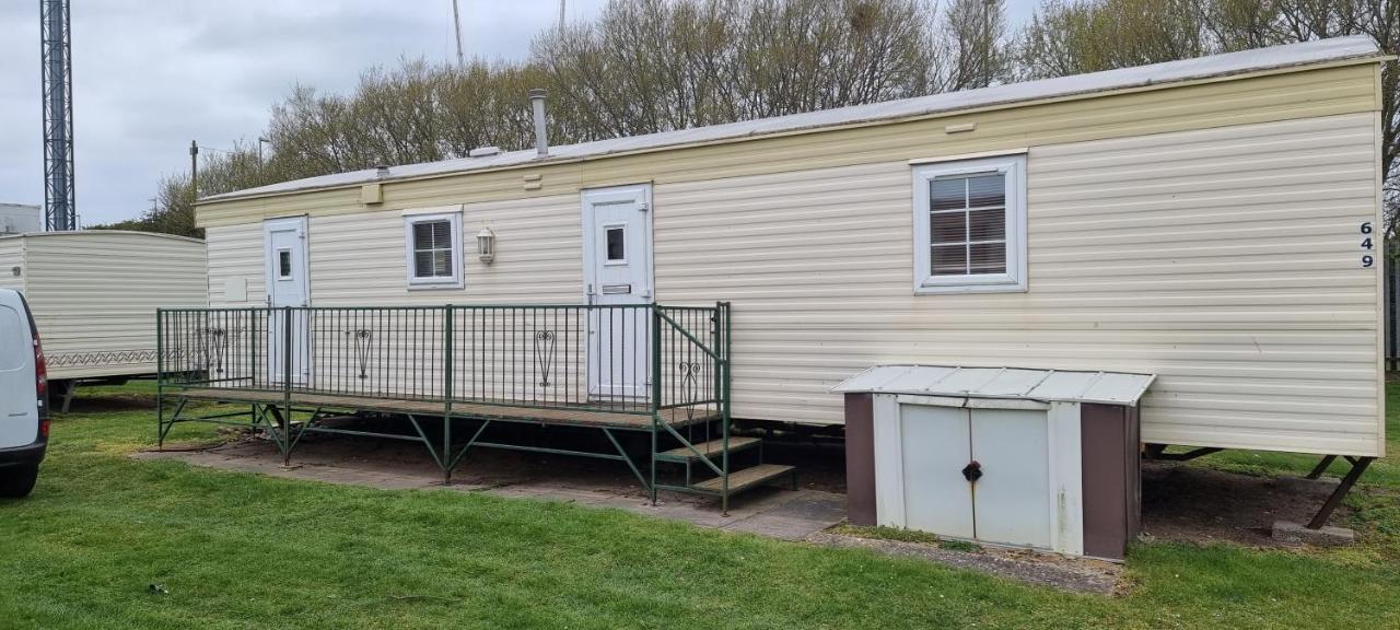 8 Berth Caravan Direct Beach Access Ingoldmells Exteriör bild